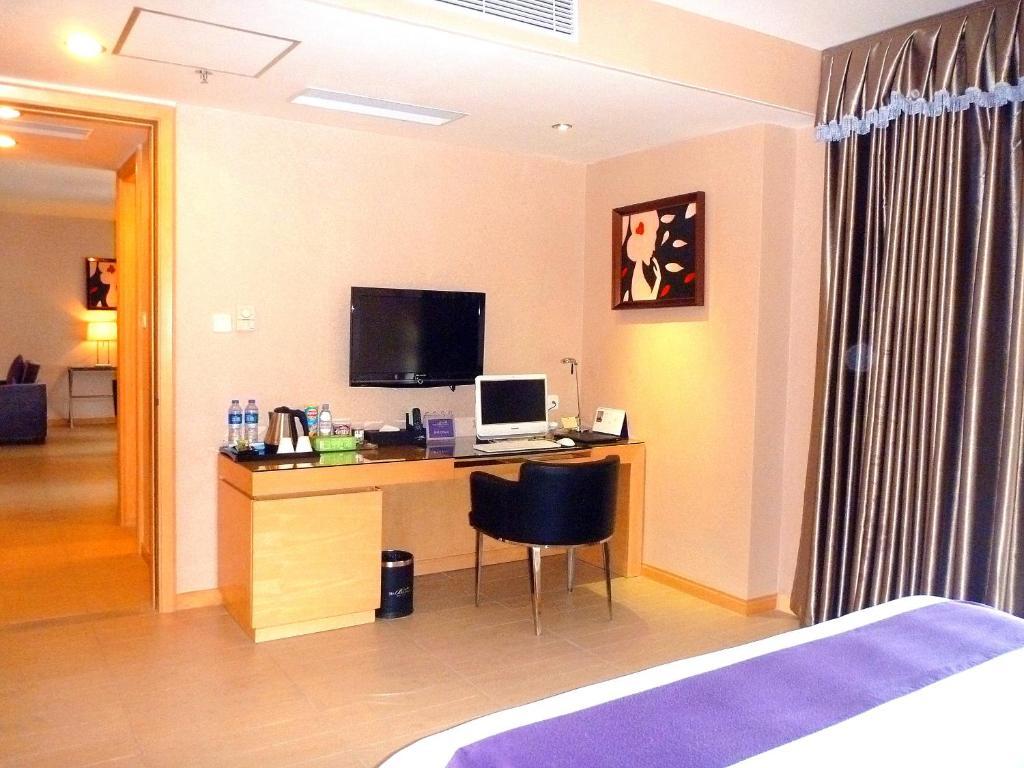 Shenzhen The Bauhinia Hotel, Mix City Shopping Center Room photo